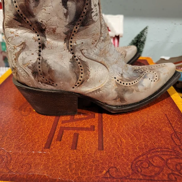 Corral boots - Picture 2 of 4